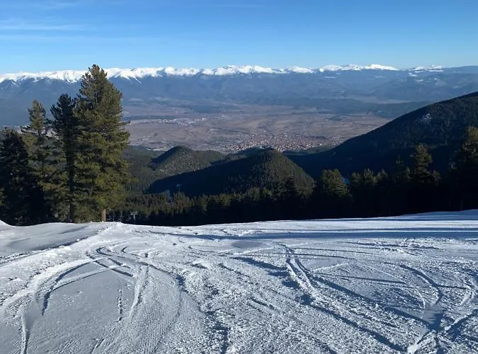 Entire Private In Pirin Golf & Country Club Apartment